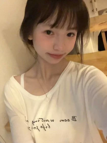 [1V/158MB]约了个大一极品嫩妹